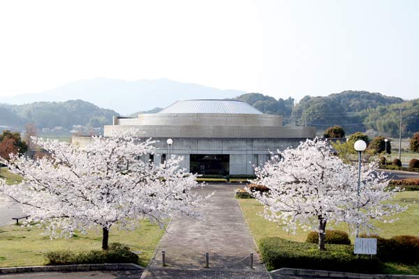 王塚古墳公園