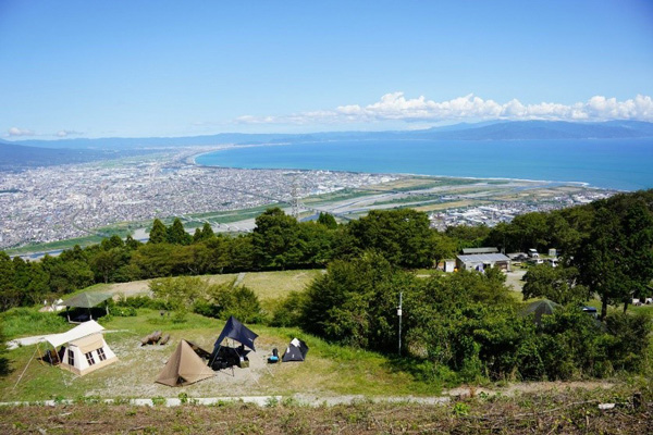 野田山健康緑地公園富士川キャンプ場