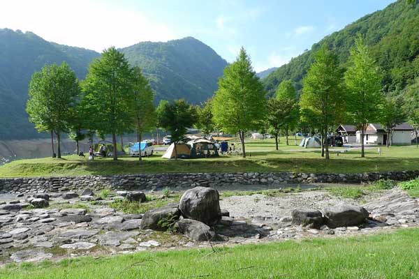 桂湖オートキャンプ場